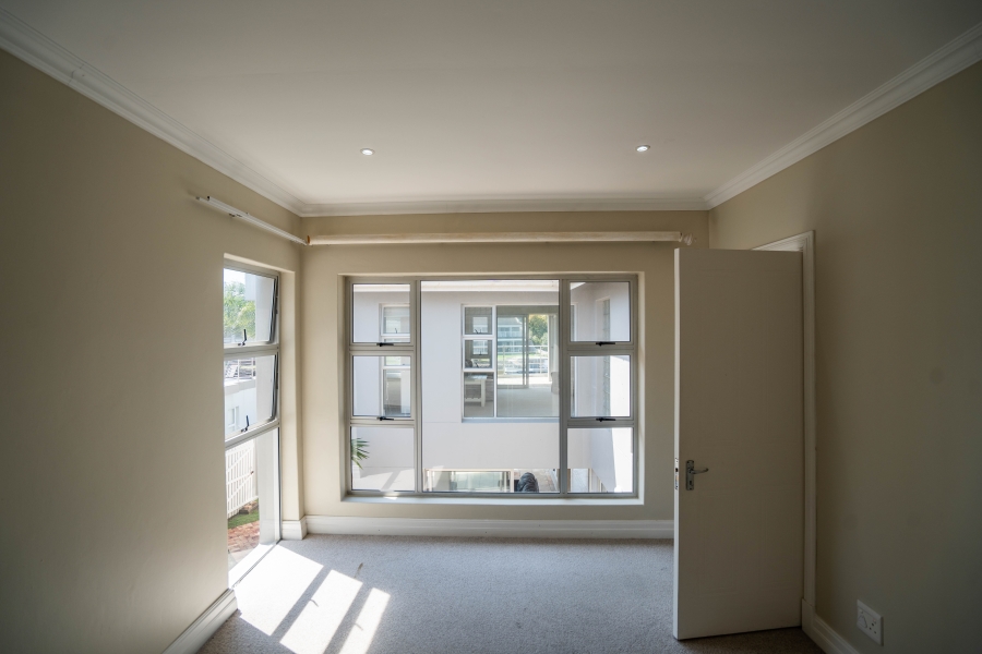 6 Bedroom Property for Sale in Royal Alfred Marina Eastern Cape